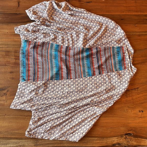 Geometric short sleeve tunic/shawl (m/l) - Picture 1 of 3